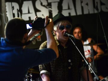 Beatiful Bastards za scénou