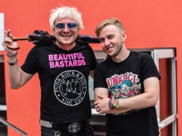 Punkáči deťom v Harwyho kavárni: Úvod